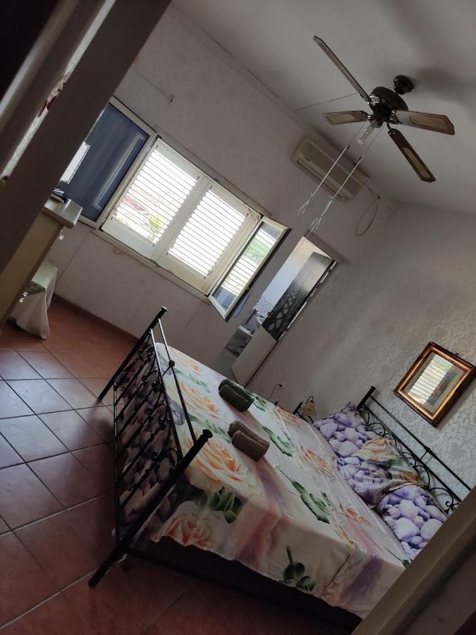 La Casa In Campagna Di Ottavia Алецио Экстерьер фото